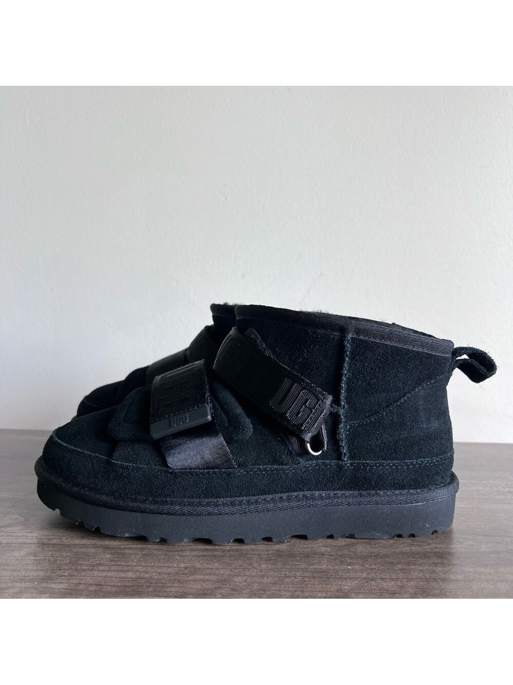 UGG NEW Classic Ultra Mini Hybrid Women's Boot Size 7 #814 - Picture 5 of 9